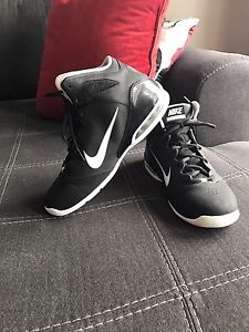 Nike Air Max basketball shoes