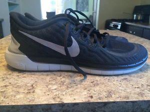 Nike H20 Repel Free 5.0 Men's Running Shoes Size 11.5
