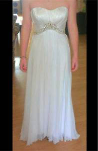 Size 4 New prom dress