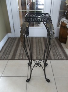 Steel plant stand