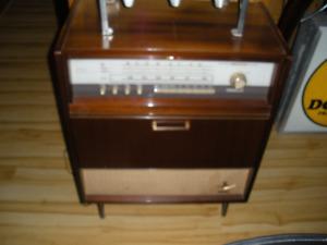 Vintage Tube Stereo