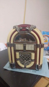 Vintage old juck box radio