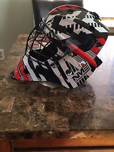 Wanted: Senior Bauer Goalie Mask