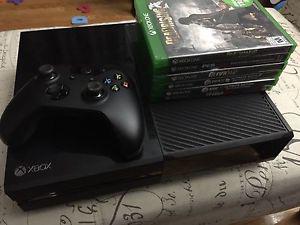 XBOX One, 6 games and 1 controller for sale