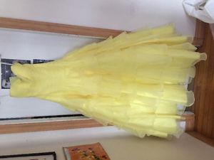 Yellow prom dress