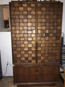 armoire en bois de teck