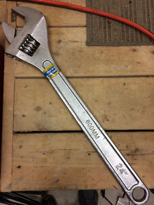 mm adjustable wrench only used once!