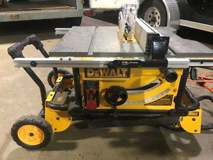 10-inch Jobsite Table Saw and Rolling Stand