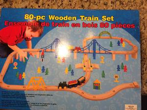 80 Piece Wooden Train Set