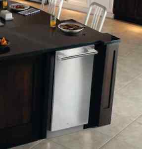 Brand New Electrolux 15" Built-in Stainless Garbage
