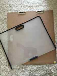 DRAWING CLIPBOARD & ART CARRYING CASE