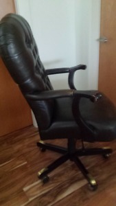 Executive Leather Desk Chair