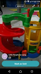 Little people car ramp