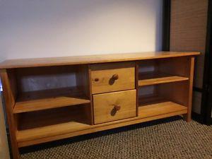 Low Pine TV Stand/Shelf