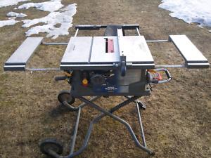 Mastercraft MaximumTable Saw With Gravity Stand