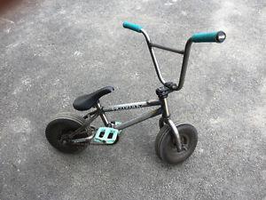 Mini bmx (bounce bike)