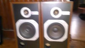 Pair of Technics Linear Phase Speakers System