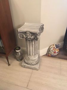 Pedestal x2 - light wash grey - could be painted