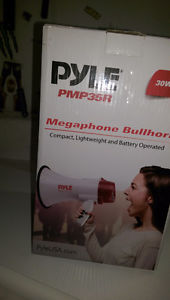 Pyle-Pro PMP35R Professional Megaphone