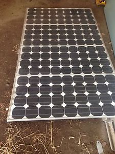 Siemens solar panel 4ft by 7 ft