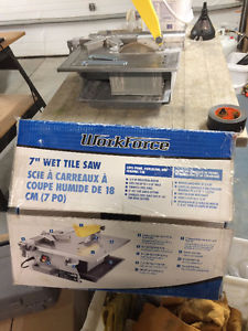 Tile Cutting Wet Saw