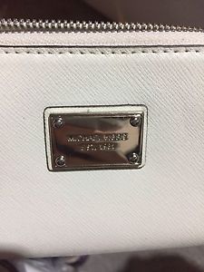 White Michael kors wallet