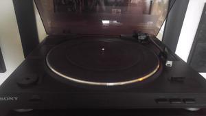 Almost New Sony turntable