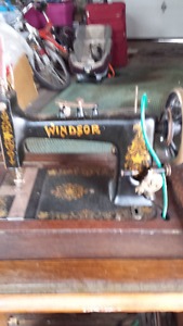 Antique Windsor Sew Machine