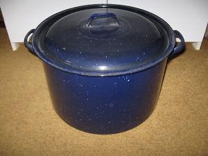 Blue Enamel Stock Pot, 2 metal racks + Pressure Cooker-$5
