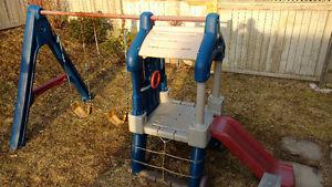 Clubhouse Swing Set by Little Tikes