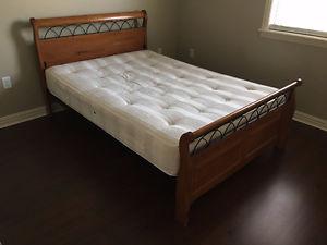 Double size bed with mattress