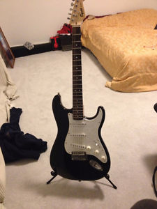 Great sounding Squire strat guitar $
