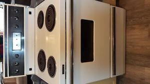Kelvinator stove oven range