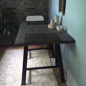 Kitchen table