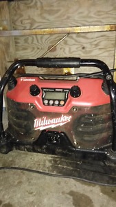 Milwaukee Job Site Radio