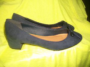 NEW LADIES SHOES SIZE 7