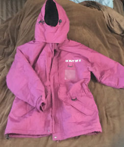 New - Ladies Winter Ski Jacket Worn once. Fit like a Large