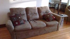Nice clean sofas for sale