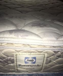 Sealy posturepedic queen bed, will deliver!