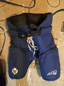 Toronto Maple Leafs Pro stock Pants