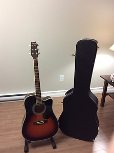 Tradition guitar and case