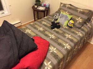 Twin Bed Set for Sale!