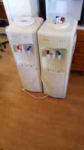 Used water dispenser great for parts(works)