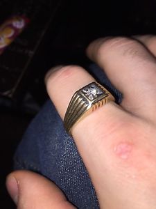 Wanted: 10k gold men's ring appraised at 600 plus tax