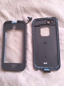 Wanted: iPhone 5s life proof case