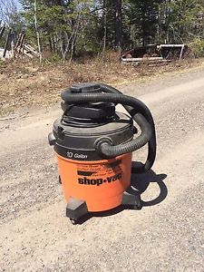 Wet/Dry Vac., excellent condition.