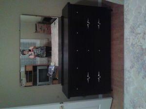 three piece bedroom set