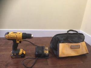 20V Cordless Dewalt Drill, Charger and Case
