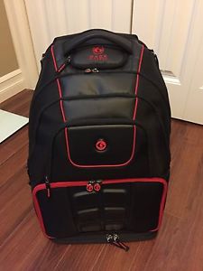 6 Pack Fitness Elite Voyager Backpack