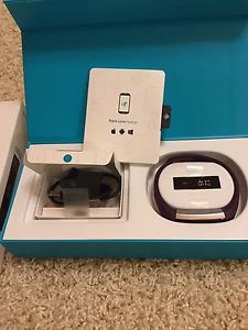 Fitbit Alta plum small basically new